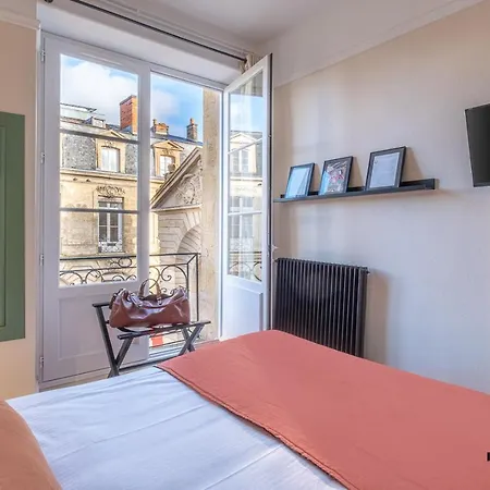 Hotel Madame Burdeos