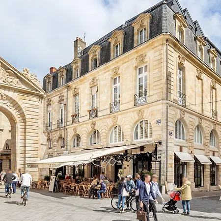 Madame Hotel Bordéus