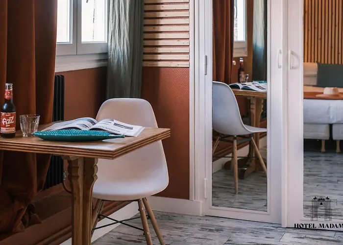 מלון Madame 3*