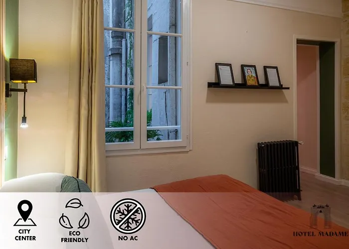 Madame 3* Бордо